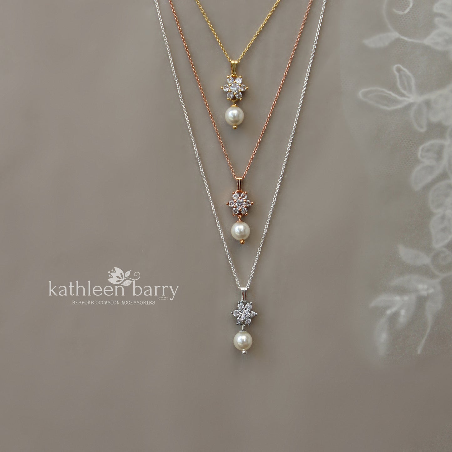 Nina chain pendent necklace - Cubic Zirconia & pearl - Available in Silver, gold or rose gold - Limited stock