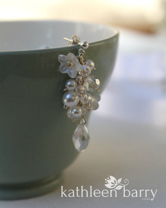 Christine earrings - Blush Pink or Off-white - Rose gold, pale gold or silver