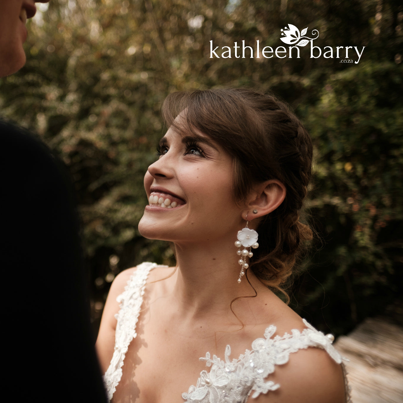 Odette single flower and pearl chandelier earrings - Color options available