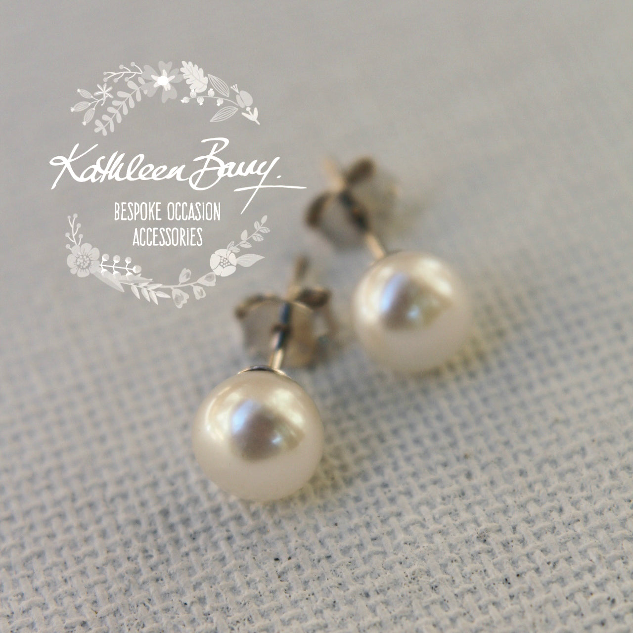 Fresh water pearl studs - Sterling silver - Sizes FROM : 6mm - 8mm pearls