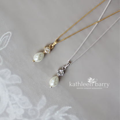 Annie chain pendent necklace - Cubic Zirconia & pearl - Available in Silver and gold  - Limited stock