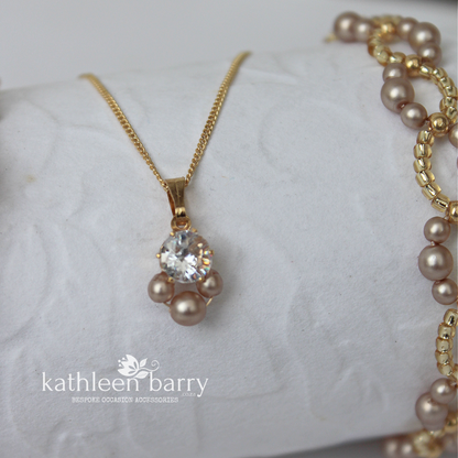 Lizle chain pendent necklace + bracelet set - Cubic Zirconia & pearl - Available in Silver and gold  - Limited stock