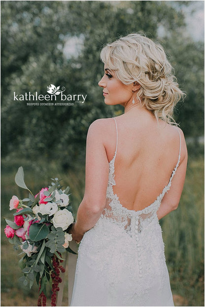 Melanie crystal drop earrings - Silver, gold or rose gold - Pearl color options