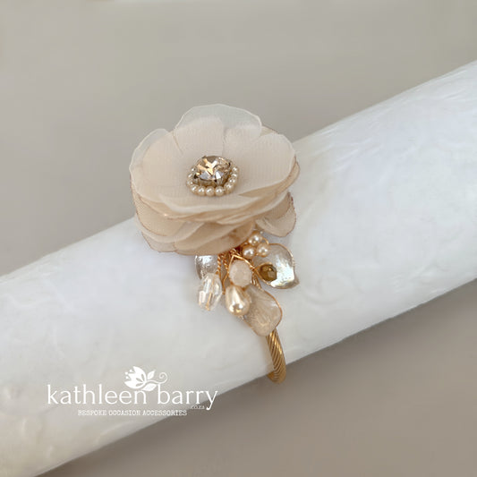 Modern Wrist Corsage assorted custom colors, Perfect for Proms / Matric dance and Weddings STYLE: Sapphira