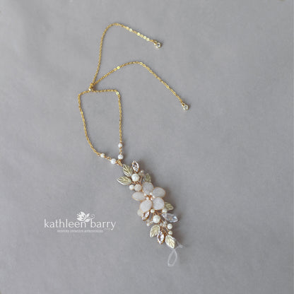 Louise barefoot sandals, foot jewelry- Beach wedding (pair) - Custom colors available