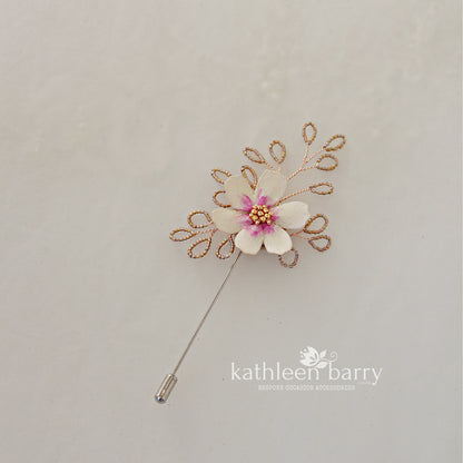 Enamel Cosmos daisy Flower Boutonnière / Lapel pin - Everlasting