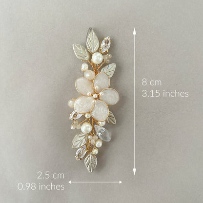 Louise barefoot sandals, foot jewelry- Beach wedding (pair) - Custom colors available