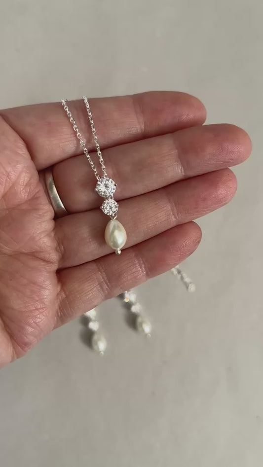 Penelope cubic zirconia pearl drop chain necklace – sterling silver