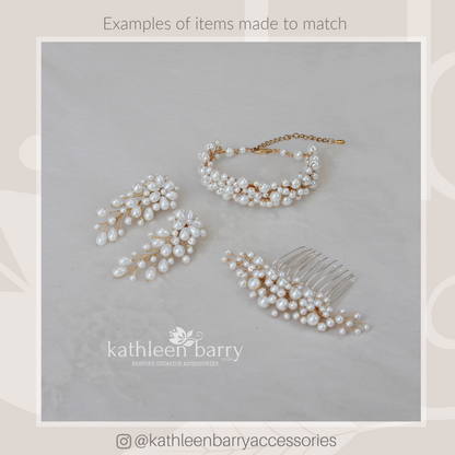 Pearl bracelet available in 3 pearl colors - Silver, gold or rose gold finish options STYLE : Lelani