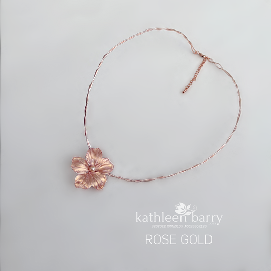 Stylized floral wire choker necklace – modern statement flower