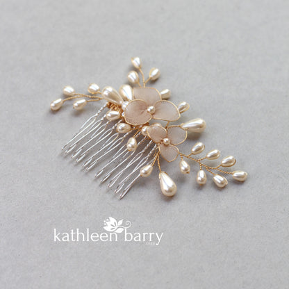 Alison pearl floral hair comb - Color options and metallic finishes available