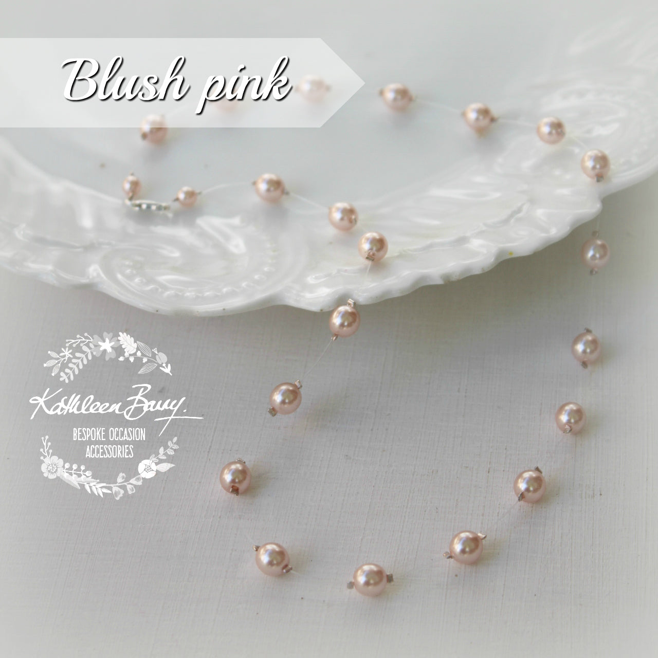 Floating pearl necklace - Assorted pearl colors retinue gift idea