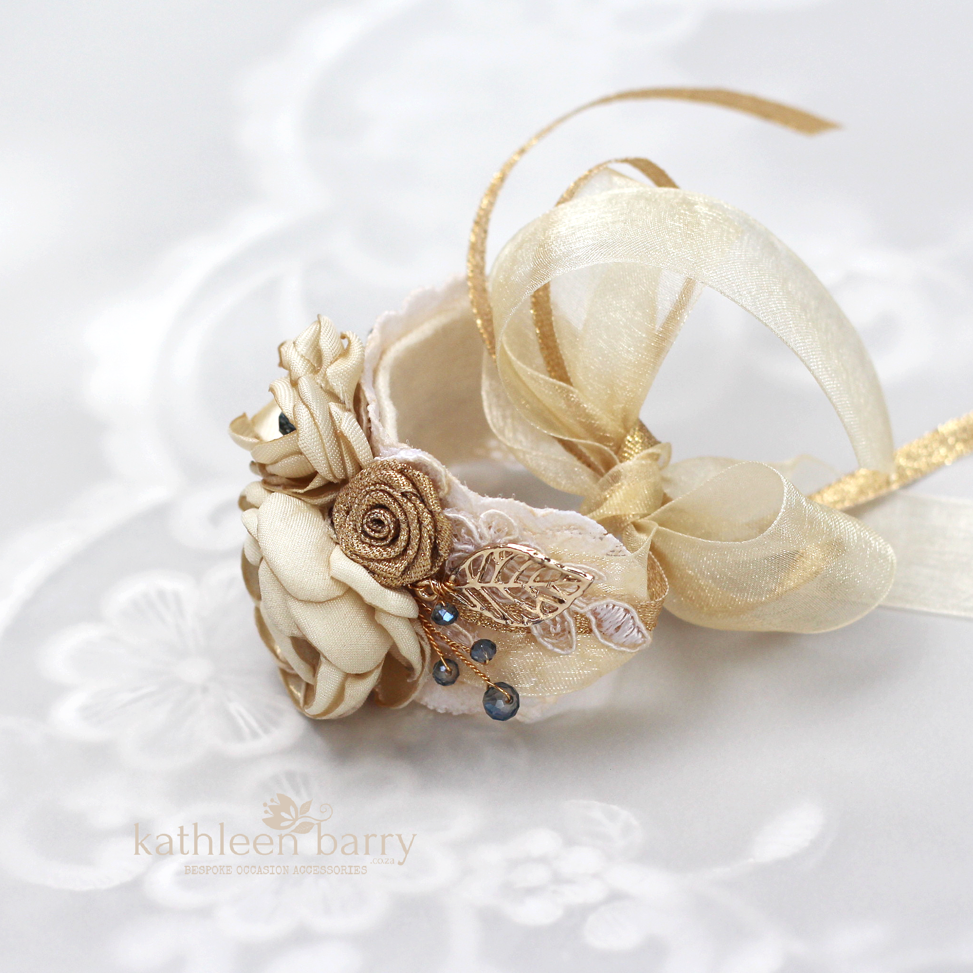 Order prom store wrist corsage online