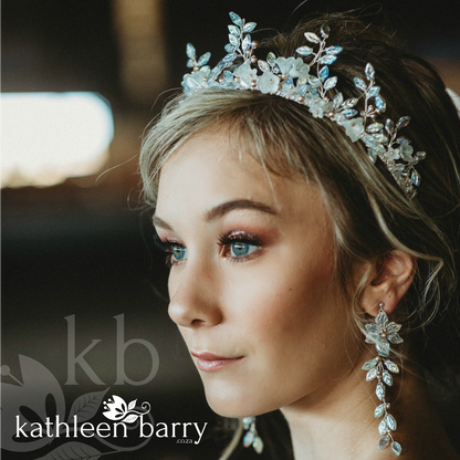 Merike Crown - Assorted finishes available in silver, gold or rose gold