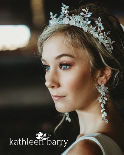 Merike Crown - Assorted finishes available in silver, gold or rose gold