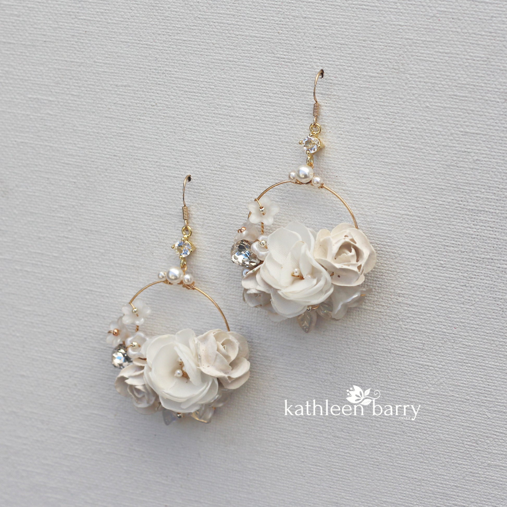 Flower hoop bridal earrings 
