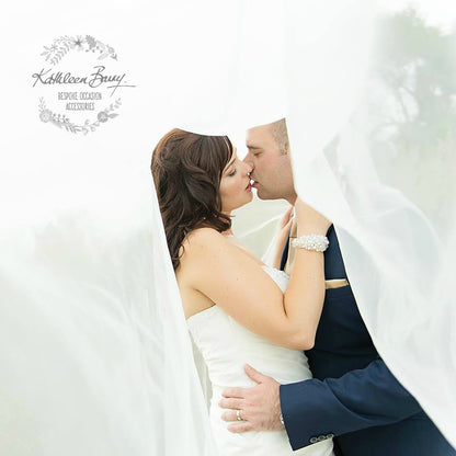 Madeleine cuff bracelet, glass pearls and crystals - Silver or gold plated