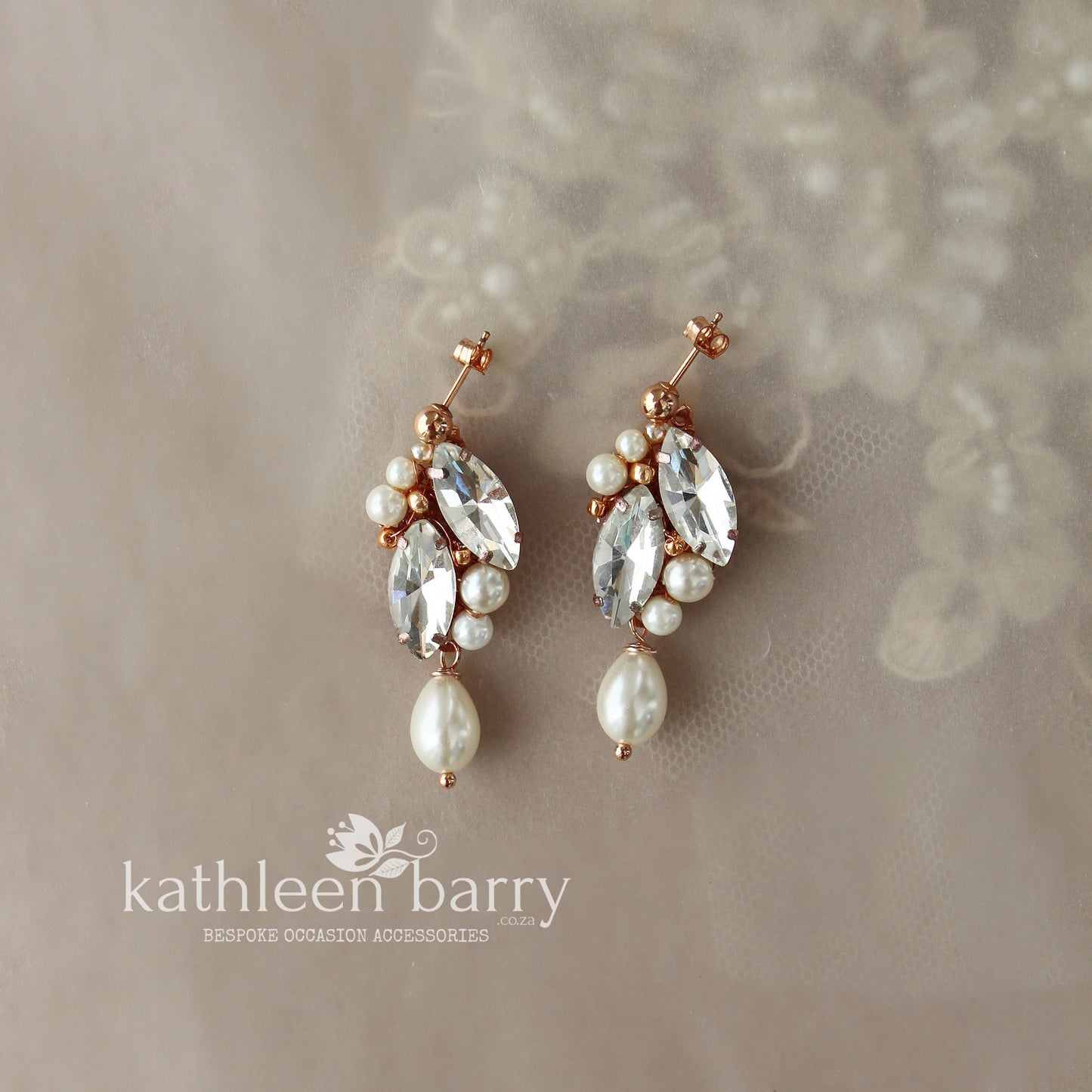 Vivienne rose gold pearl & Rhinestone chandelier earrings - Silver, gold or rose gold