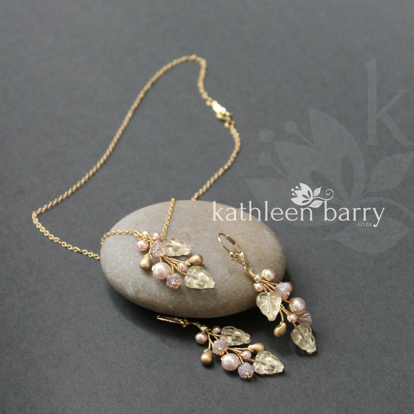 Wendy necklace and earring set - also sold individually - Gold, silver or rose gold