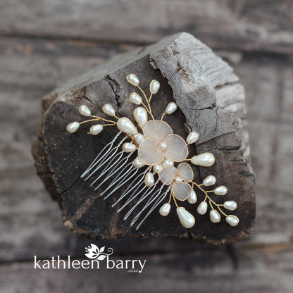 Alison pearl floral hair comb - Color options and metallic finishes available