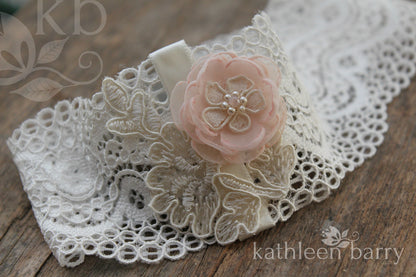 Blush pink Garter  - wedding bridal accessories - Bridal lace - Ivory and blush pink