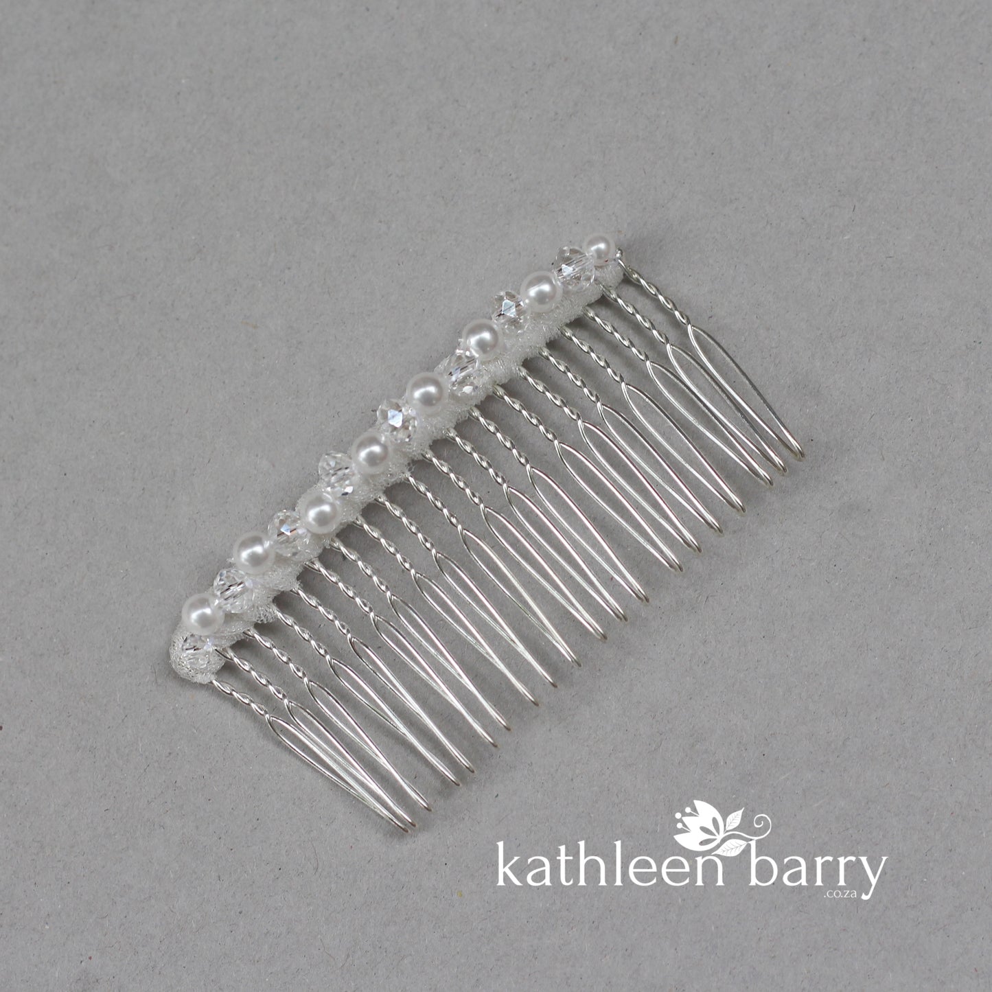 Mishka veil comb - simple comb for attaching a veil