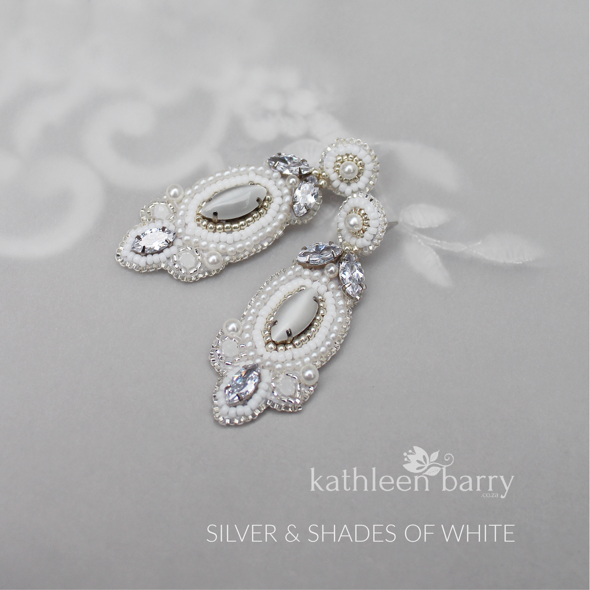 White 2025 bridal earrings