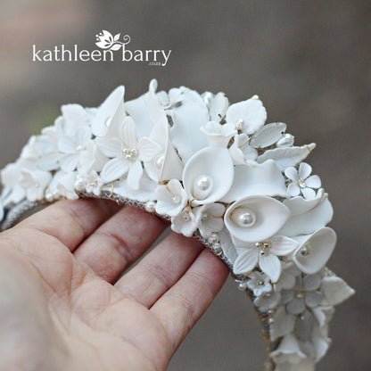 Zozi white botanical crown tiara style floral white - Custom colors availabel