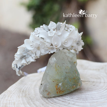 Zozi white botanical crown tiara style floral white - Custom colors availabel